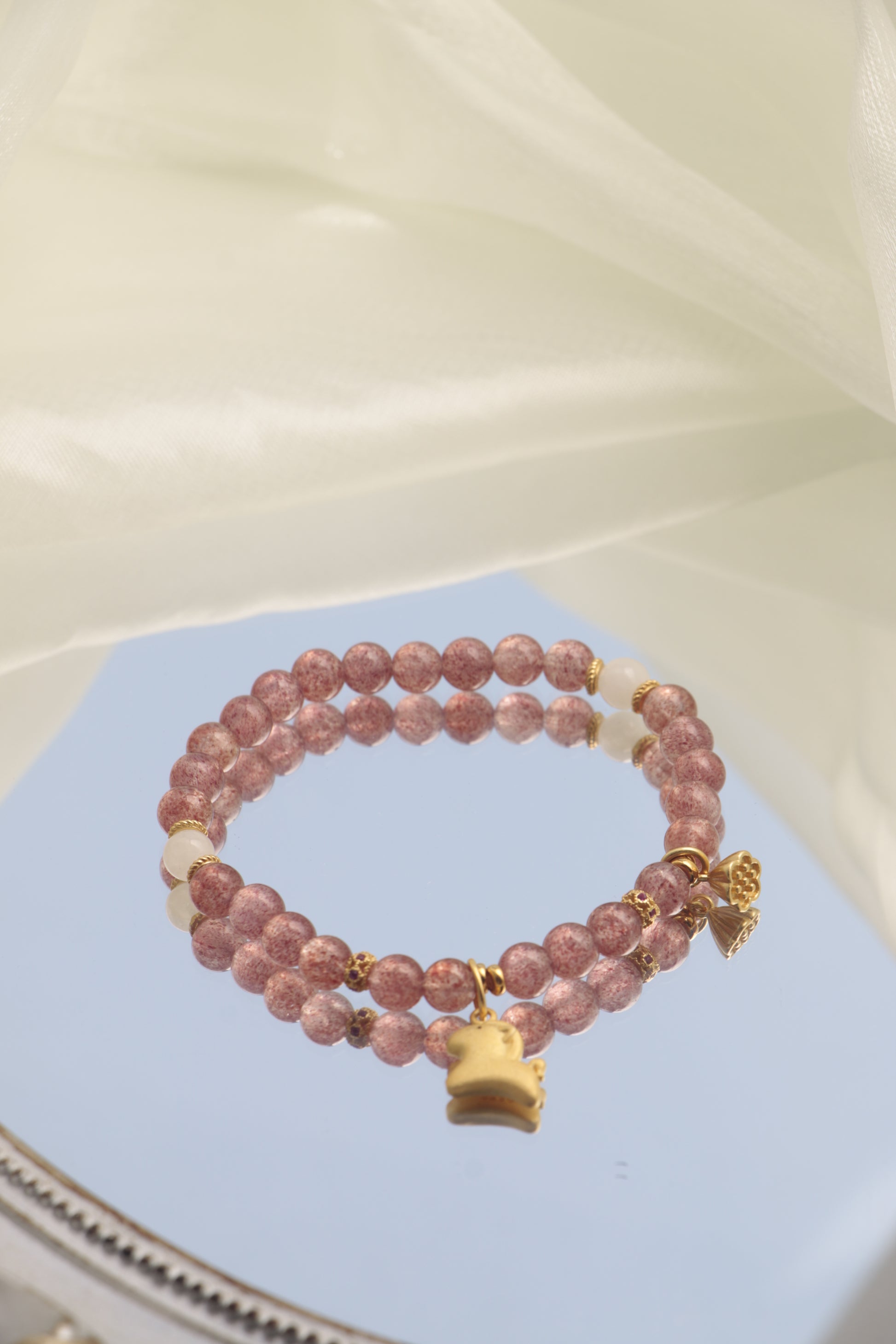 Chinese Zodiac Horse Charm Bracelet with Strawberry Quartz for Luck and Protection
Liuren Divination Jewelry to Attract Love and Noble Helpers