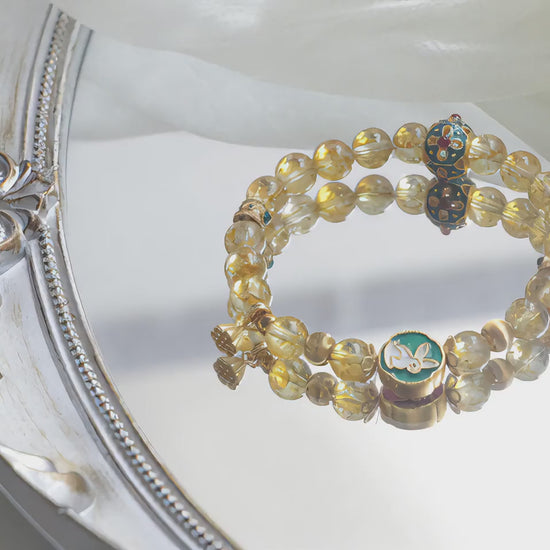Primary: “Zodiac Rabbit Bracelet,” “Liuren Protection Jewelry,” “Citrine Wealth Bracelet”
Secondary: “Chinese Zodiac Luck Bracelet,” “Crisis Resolution Jewelry,” “Yellow Crystal Money Magnet”
Long-Tail: “How to attract贵人 with zodiac jewelry,” “Best bracelet for financial protection”